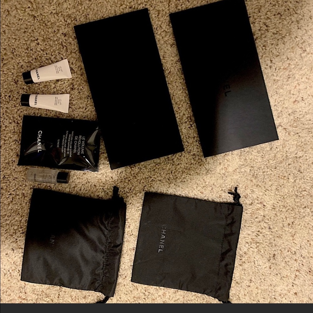 Chanel samples